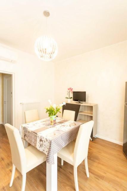 Casa Bologna Fiera Apartment Ngoại thất bức ảnh