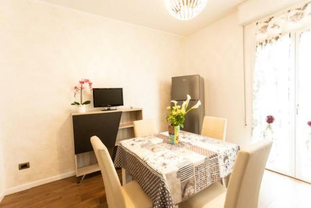 Casa Bologna Fiera Apartment Ngoại thất bức ảnh